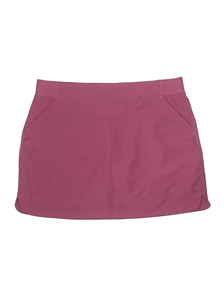 Click to view more detailed imagery on our partner's website Pre-owned 32 Degrees Active Skort In Burgundy