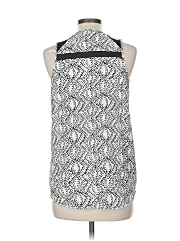 Ro & De Sleeveless Top (view 2)