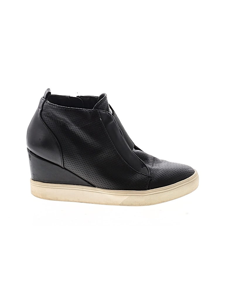 Pre-owned Mia Ankle Boots In Black