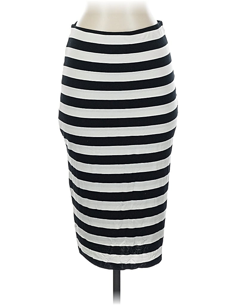 Pre-owned Vince Camuto Casual Skirt In Black