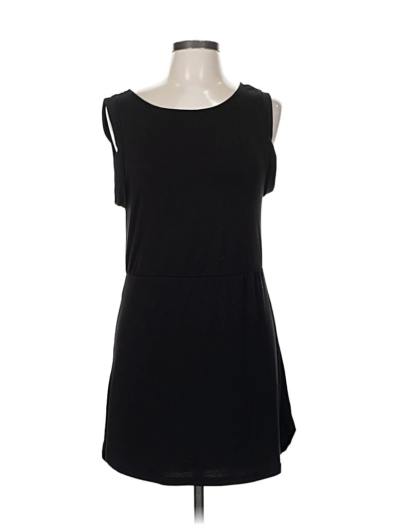 Pre-owned Divided By H&m Casual Dress In Black