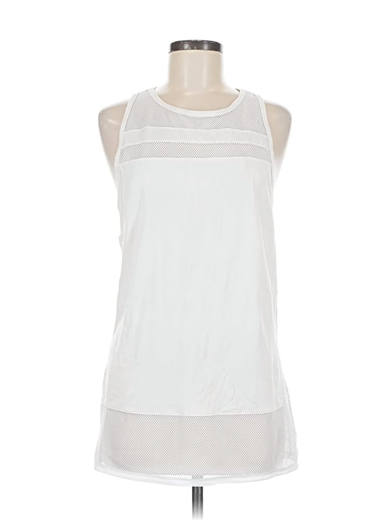 Pre-owned Fabletics Sleeveless T-shirt In White