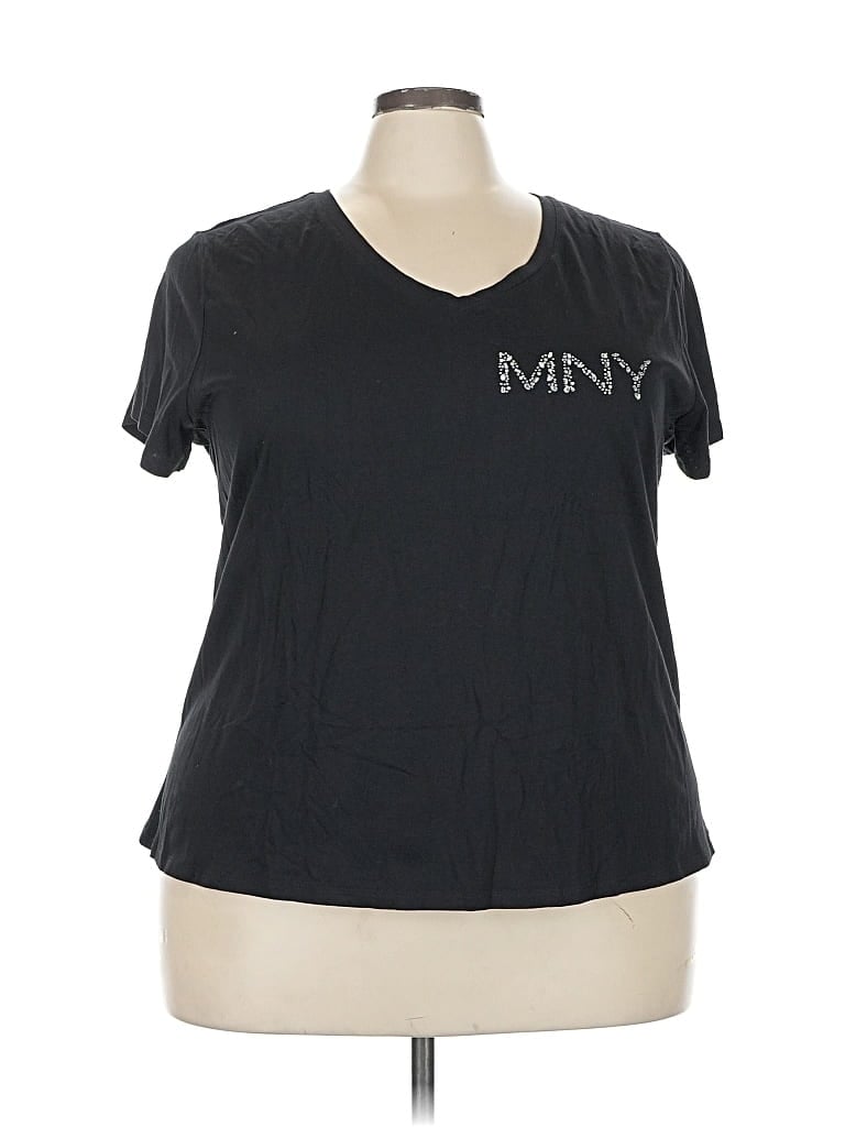 Click to view more detailed imagery on our partner's website Pre-owned Marc New York Short Sleeve Top Black Solid Pattern V Neck Tops