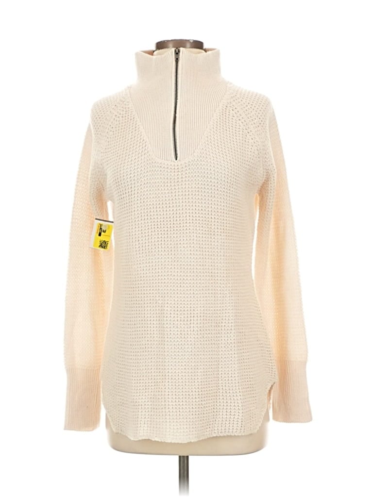 Click to view more detailed imagery on our partner's website Pre-owned Rdi Turtleneck Sweater In White