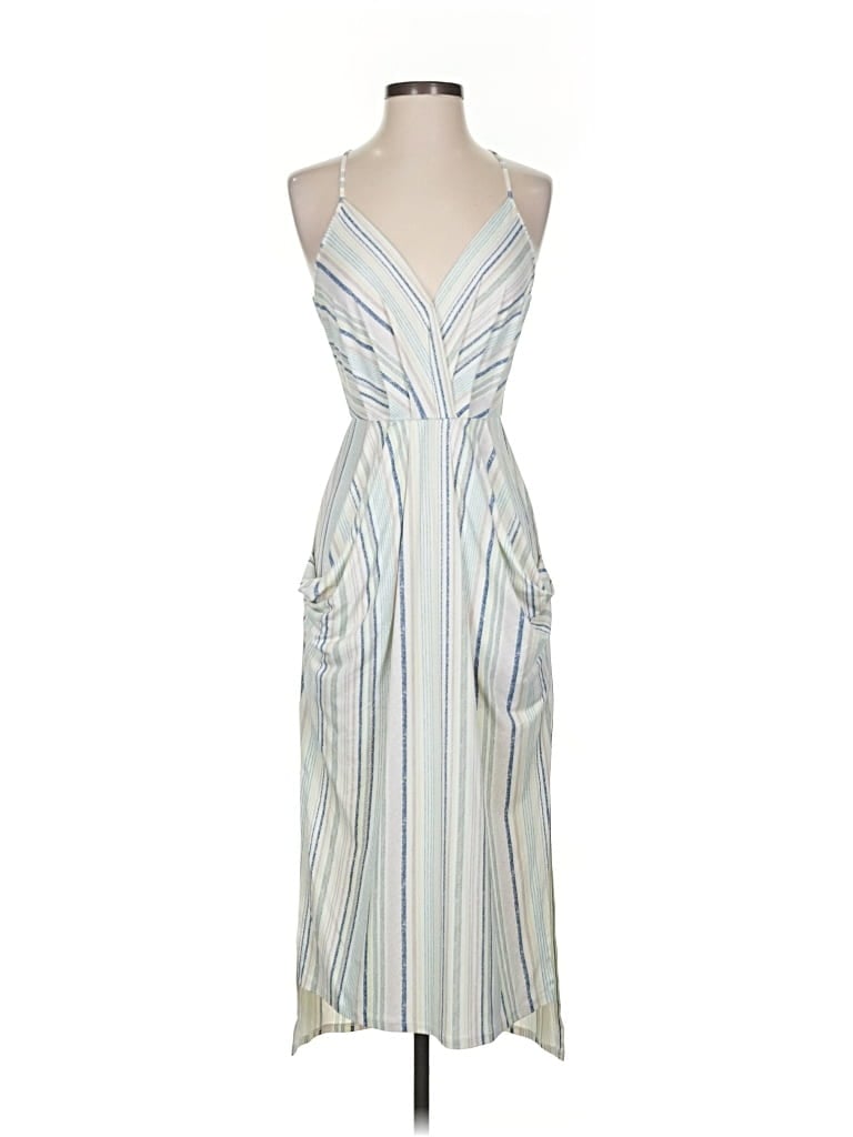 Click to view more detailed imagery on our partner's website Pre-owned Bcbgeneration Casual Dress In White