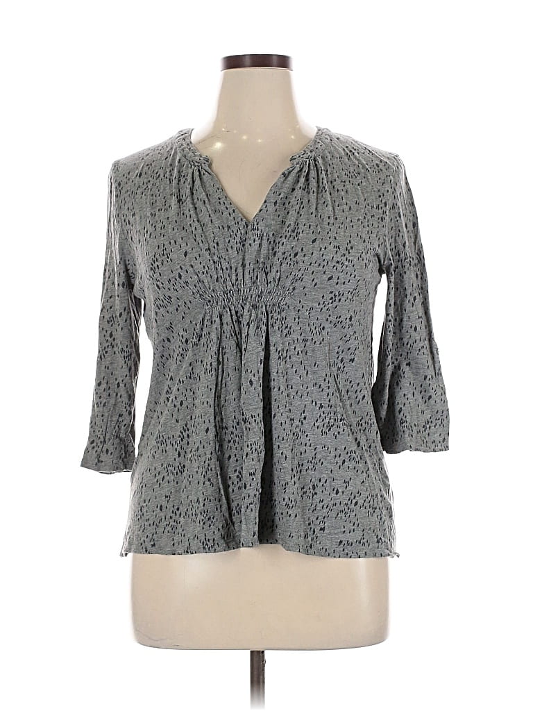 Click to view more detailed imagery on our partner's website Pre-owned Calvin Klein Jeans Est.1978 Calvin Klein Jeans 3/4 Sleeve Blouse In Gray