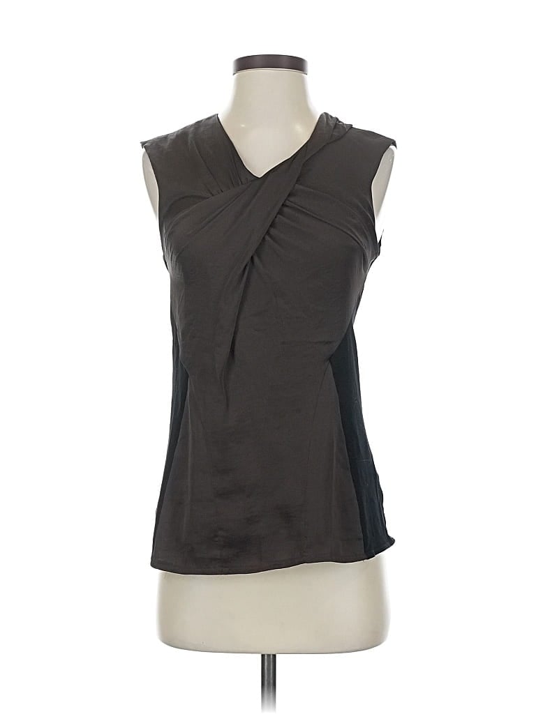 Pre-owned Vince Camuto Sleeveless Blouse In Gray