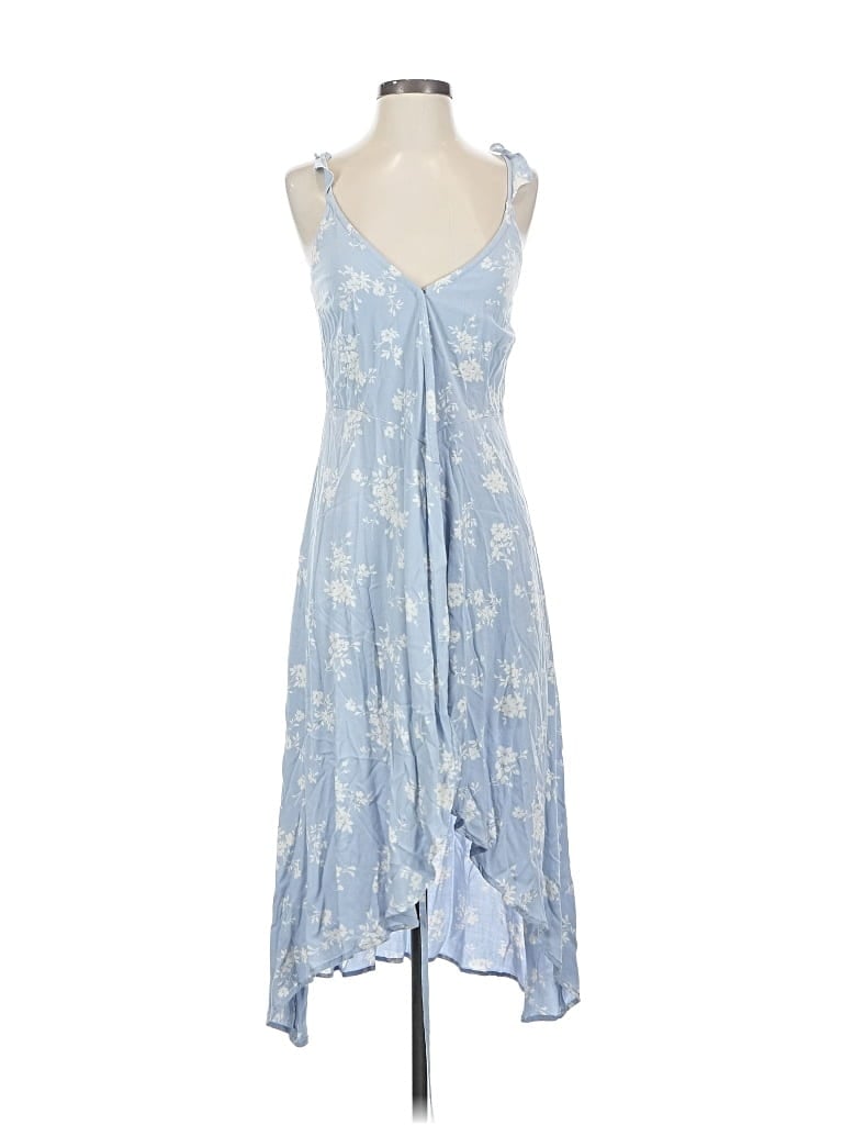 Click to view more detailed imagery on our partner's website Pre-owned Abercrombie & Fitch Cocktail Dress In Blue