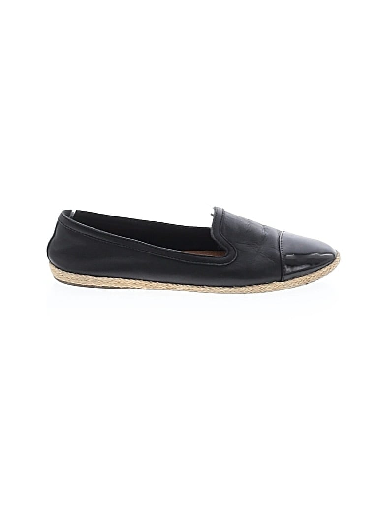 Pre-owned Steve Madden Flats In Black