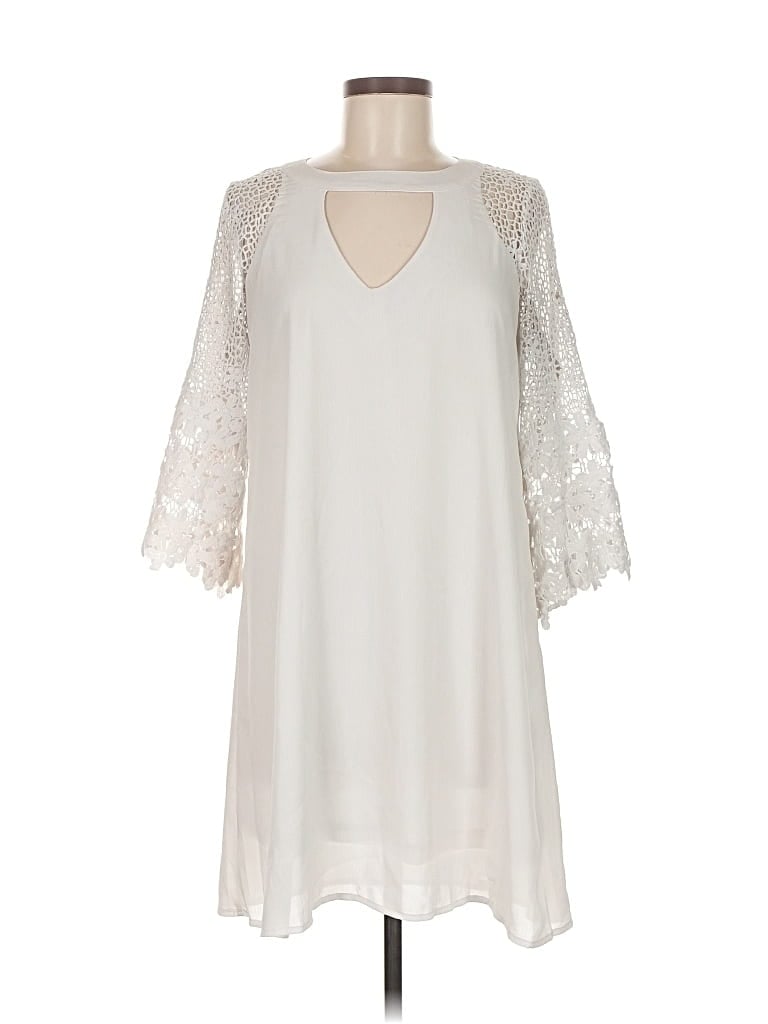 UNBRANDED Pre-owned Casual Dress In White