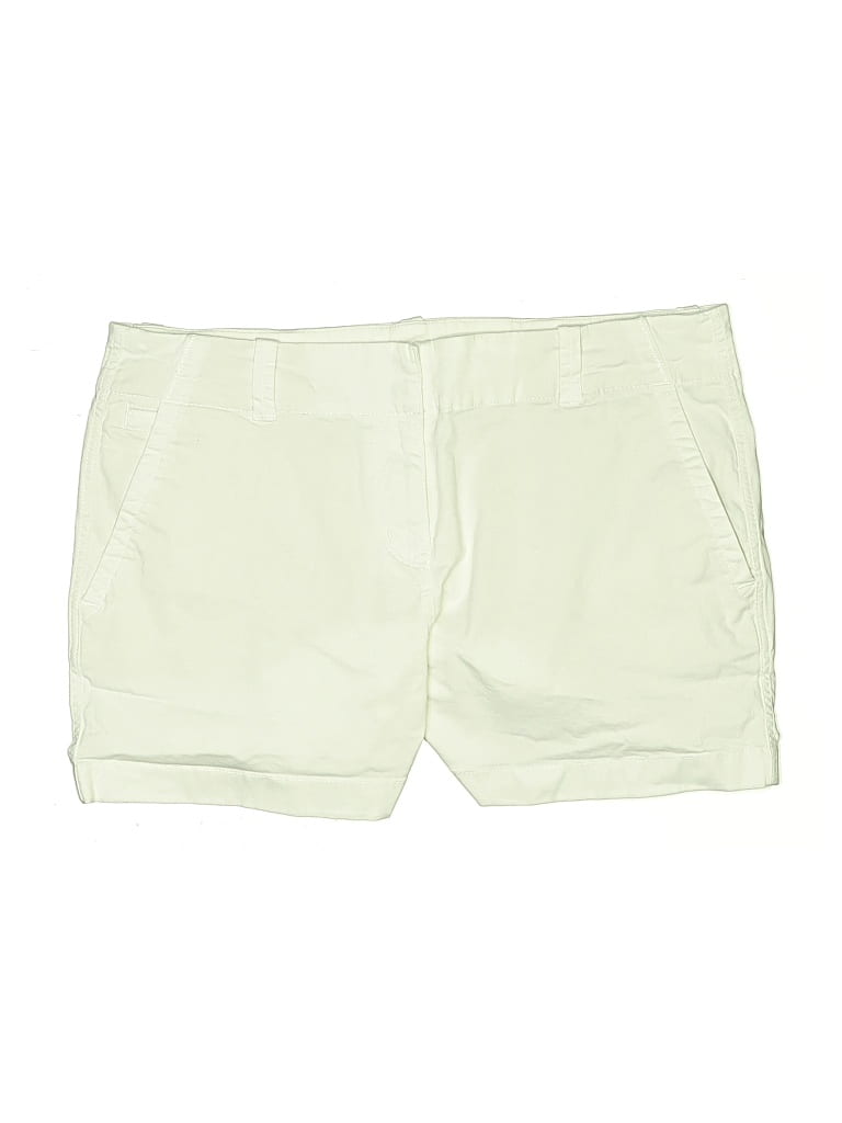 Click to view more detailed imagery on our partner's website Pre-owned Vineyard Vines Khaki Shorts In White