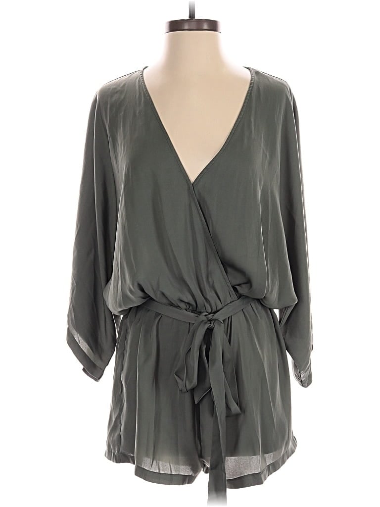 Pre-owned Lulus Romper In Green