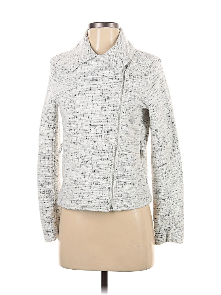 Click to view more detailed imagery on our partner's website Pre-owned Max Studio Jacket In White