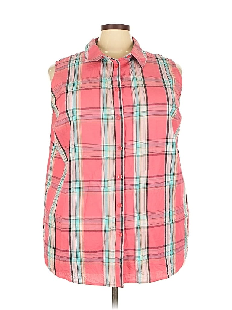 Click to view more detailed imagery on our partner's website Pre-owned Woman Within Sleeveless Button Down Shirt In Pink