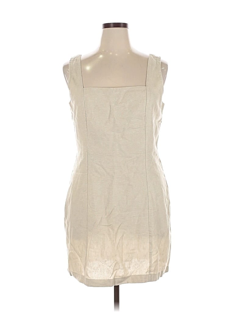 Pre-owned Old Navy Romper In White