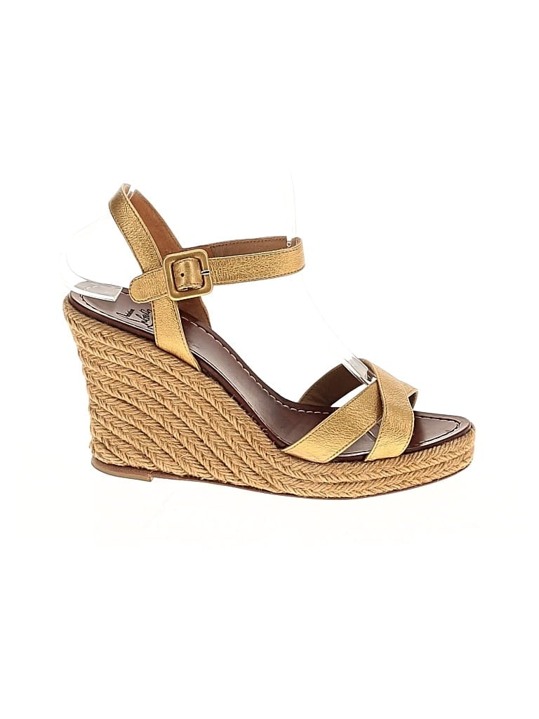 Pre-owned Christian Louboutin Wedges In Gold