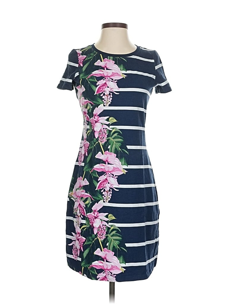 Click to view more detailed imagery on our partner's website Pre-owned Tommy Bahama Casual Dress In Blue