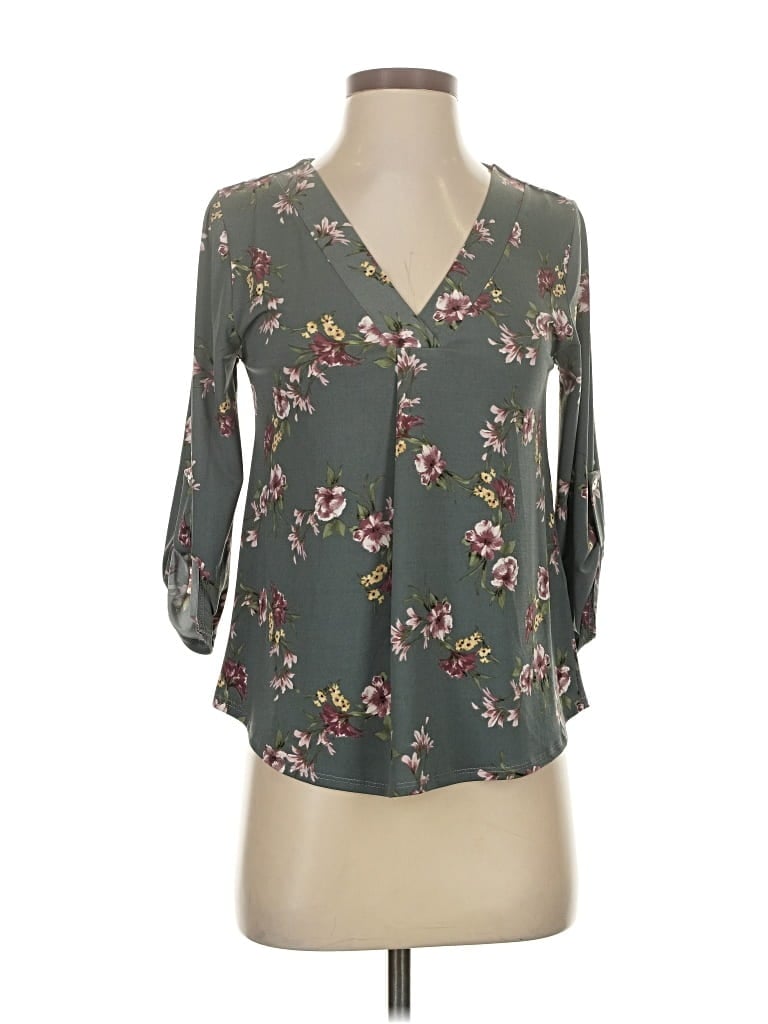 BEACON Pre-owned 3/4 Sleeve Blouse In Gray