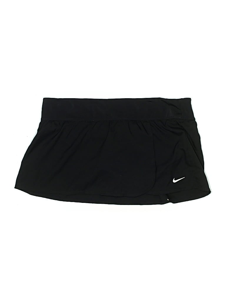 Click to view more detailed imagery on our partner's website Pre-owned Nike Active Skort In Black
