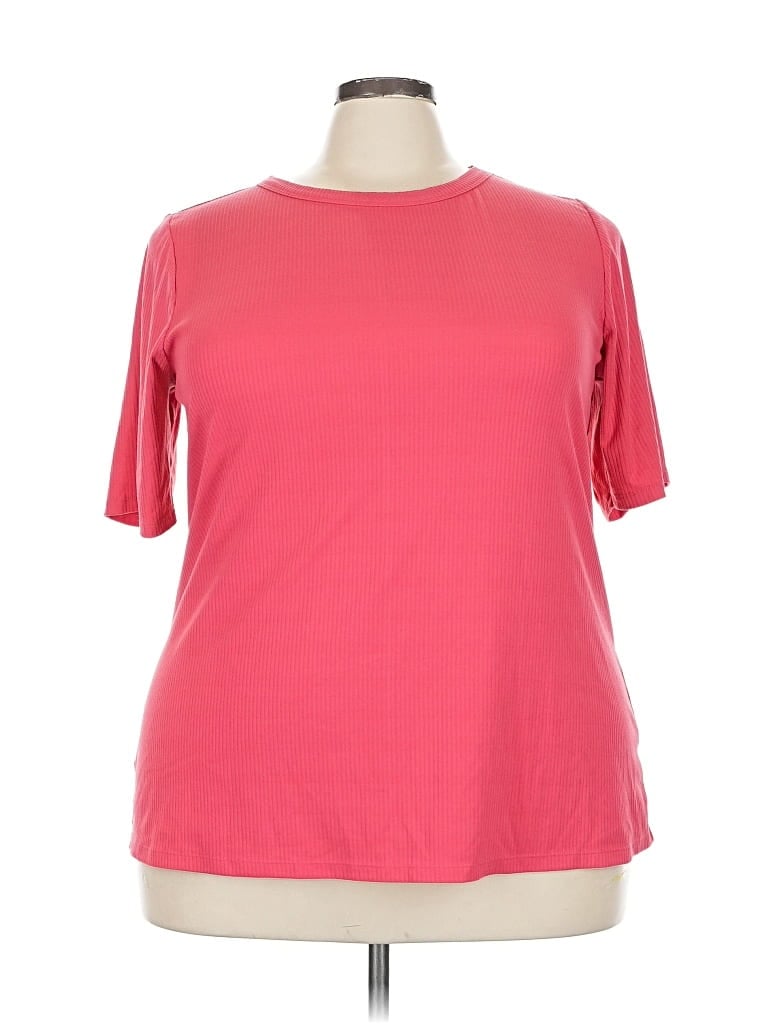 Click to view more detailed imagery on our partner's website Pre-owned Lane Bryant Short Sleeve T-shirt In Pink
