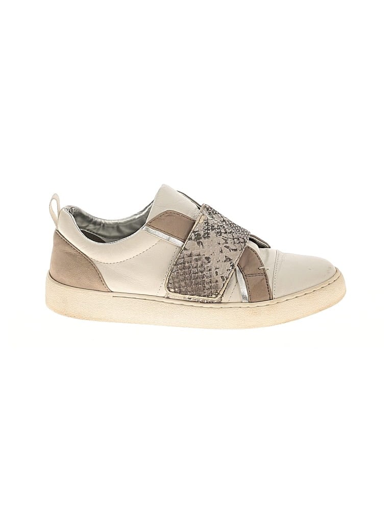 Click to view more detailed imagery on our partner's website Pre-owned Nine West Sneakers In White
