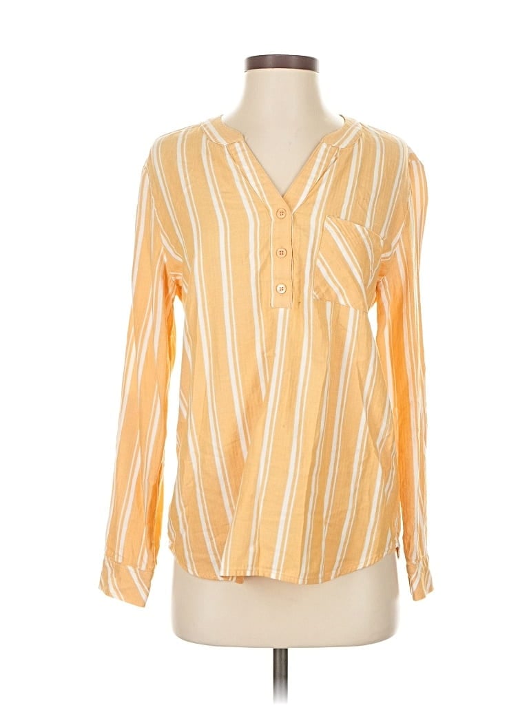 Click to view more detailed imagery on our partner's website Pre-owned Market & Spruce Long Sleeve Blouse In Yellow