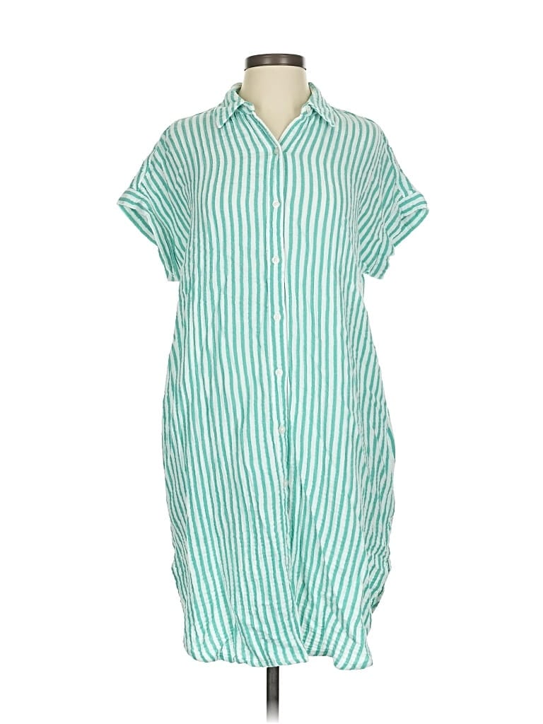 UNIVERSAL THREAD Pre-owned Casual Dress In Green