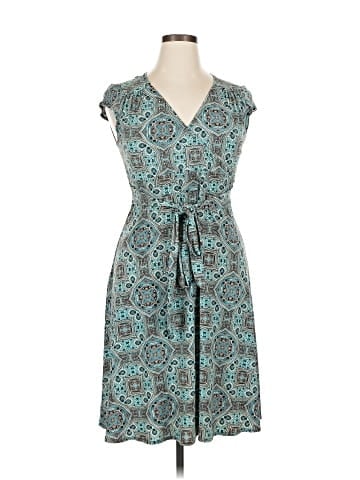 B. Darlin Casual Dress (view 1)