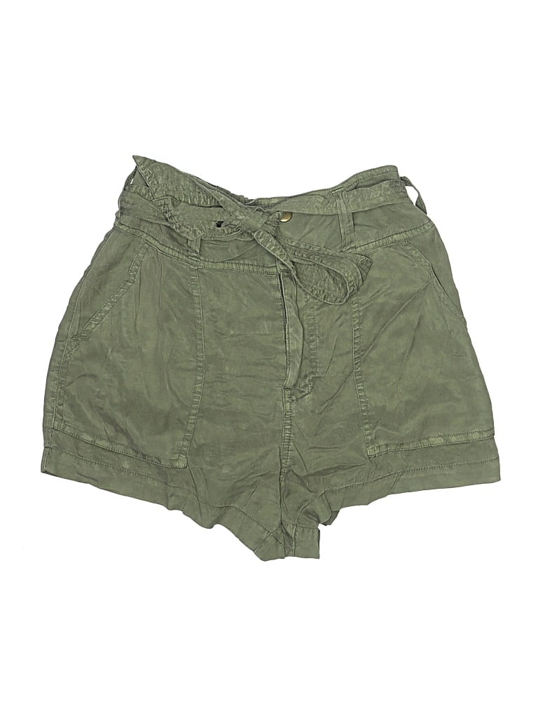 Pre-owned Abercrombie & Fitch Khaki Shorts In Green