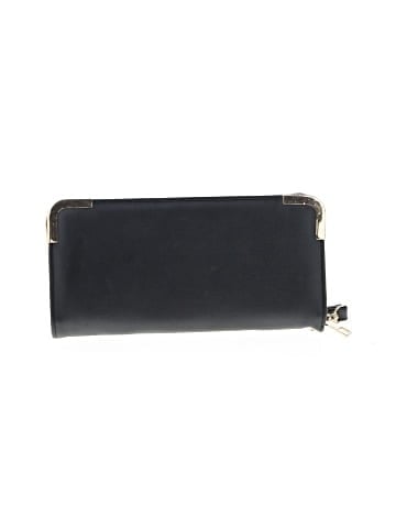 Unbranded Wristlet (view 2)