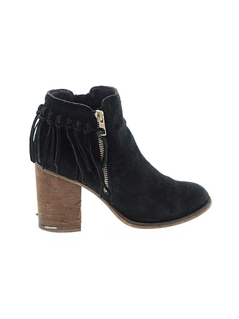 Pre-owned Aldo Ankle Boots In Black