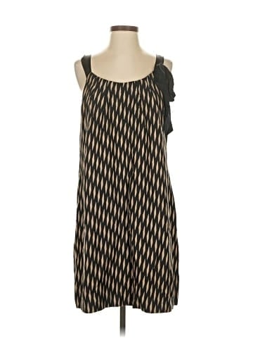 Floreat Casual Dress (view 1)