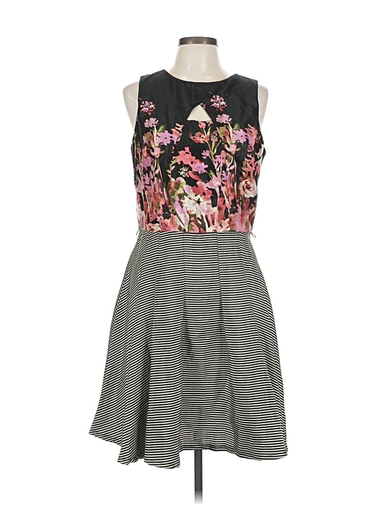 Pre-owned Melonie T Casual Dress In Gray