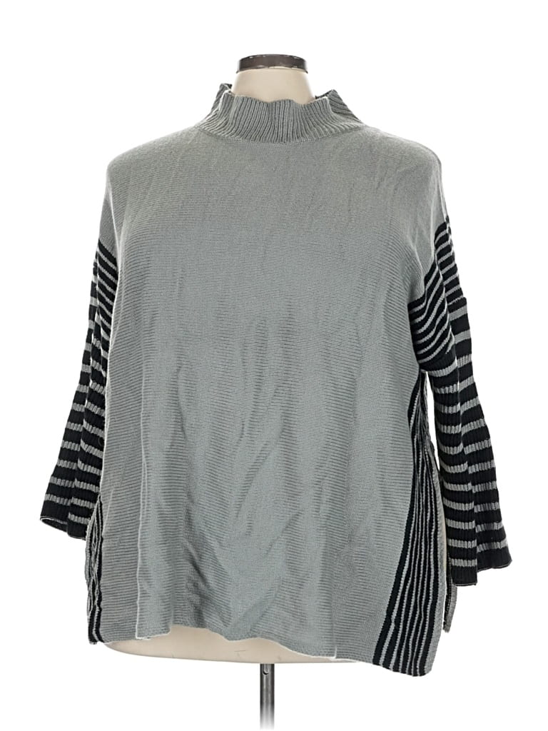 Pre-owned Shein Poncho In Gray