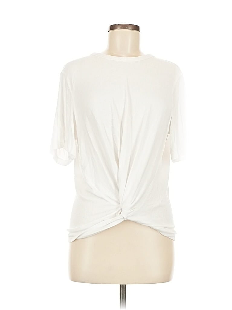 Pre-owned Lululemon Athletica Short Sleeve T-shirt In White