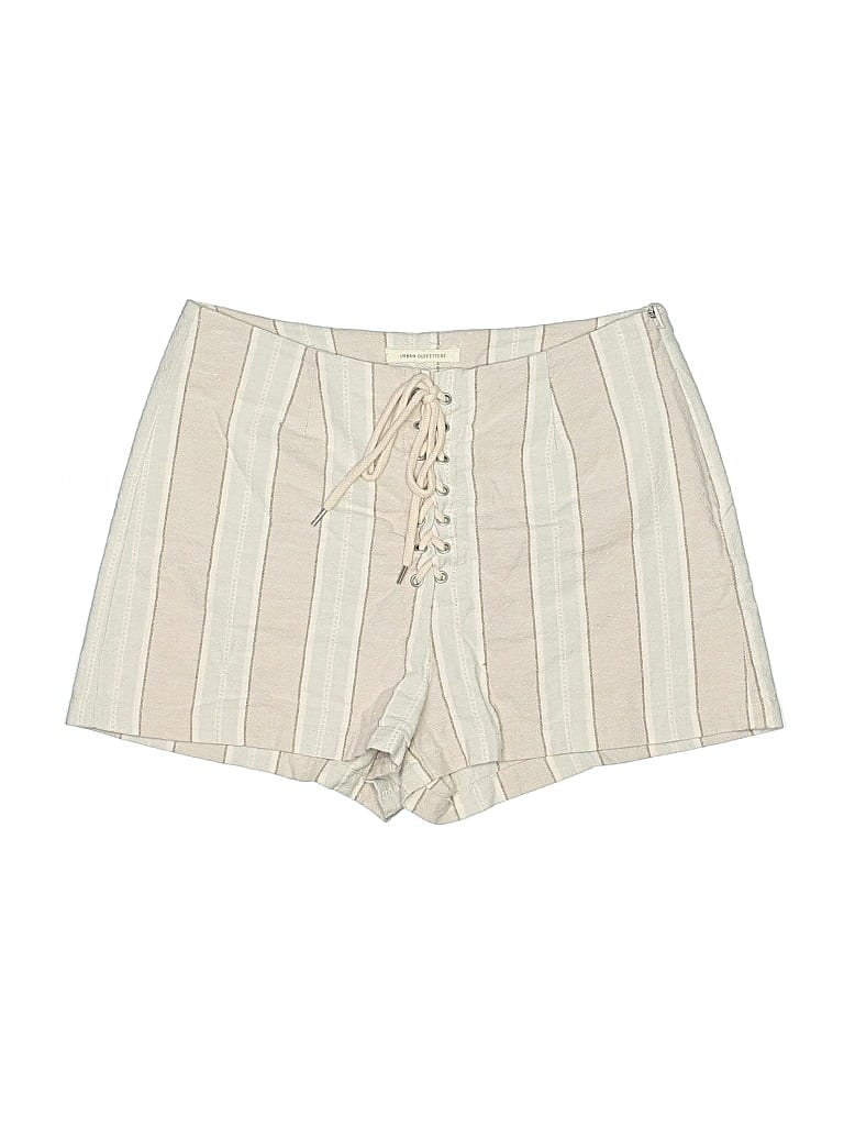 Pre-owned Urban Outfitters Shorts In White