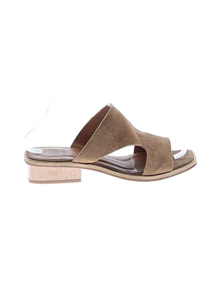 Pre-owned Coclico Sandals In Brown