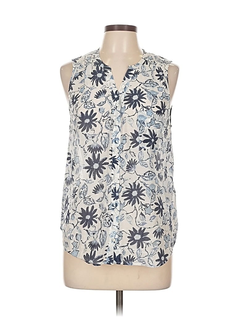 Click to view more detailed imagery on our partner's website Pre-owned Joie Sleeveless Blouse In White