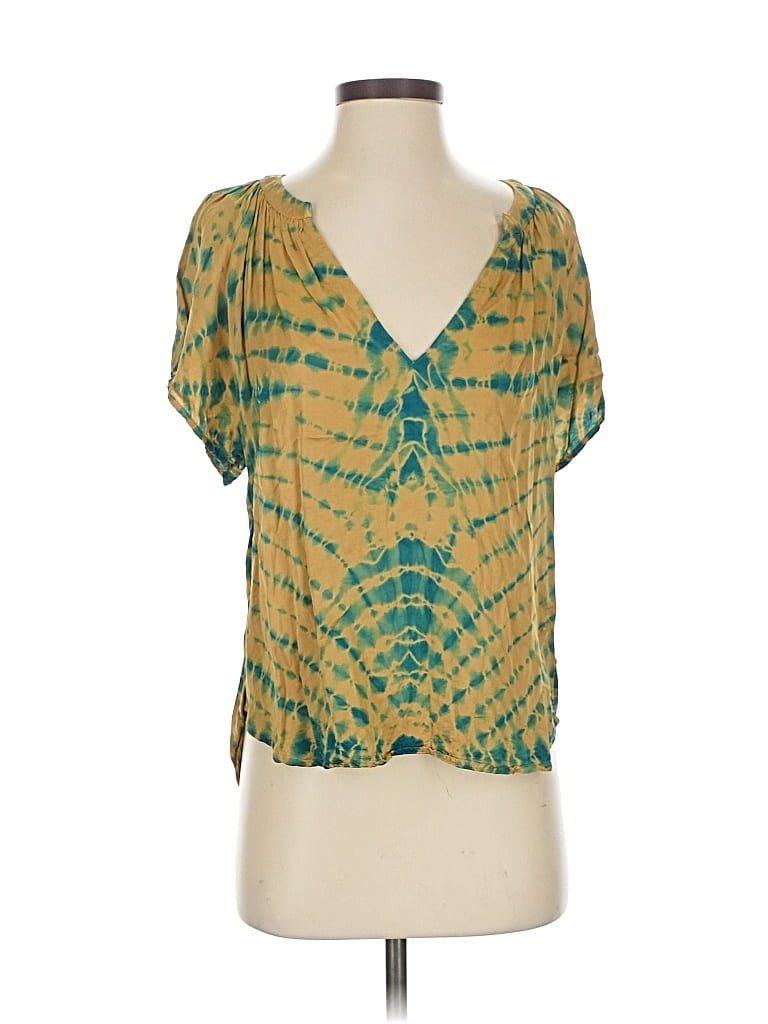 Pre-owned Yfb Short Sleeve Top Green Tie-dye Pattern Plunge Neckline Tops