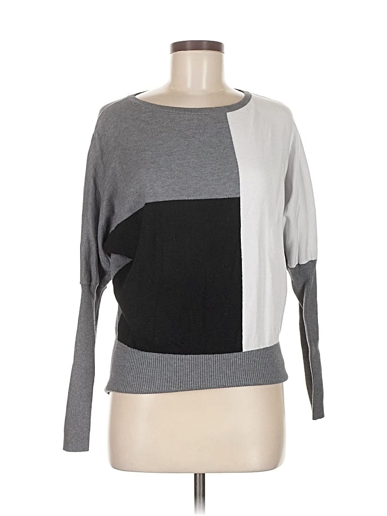 Click to view more detailed imagery on our partner's website Pre-owned Milano Pullover Sweater In Gray