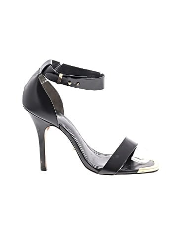 Pour La Victoire Heels (view 1)