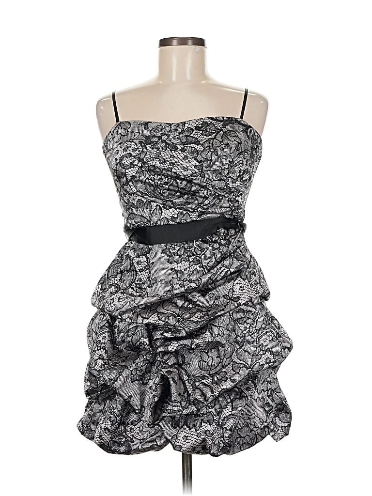 Click to view more detailed imagery on our partner's website Pre-owned City Triangles Cocktail Dress In Gray