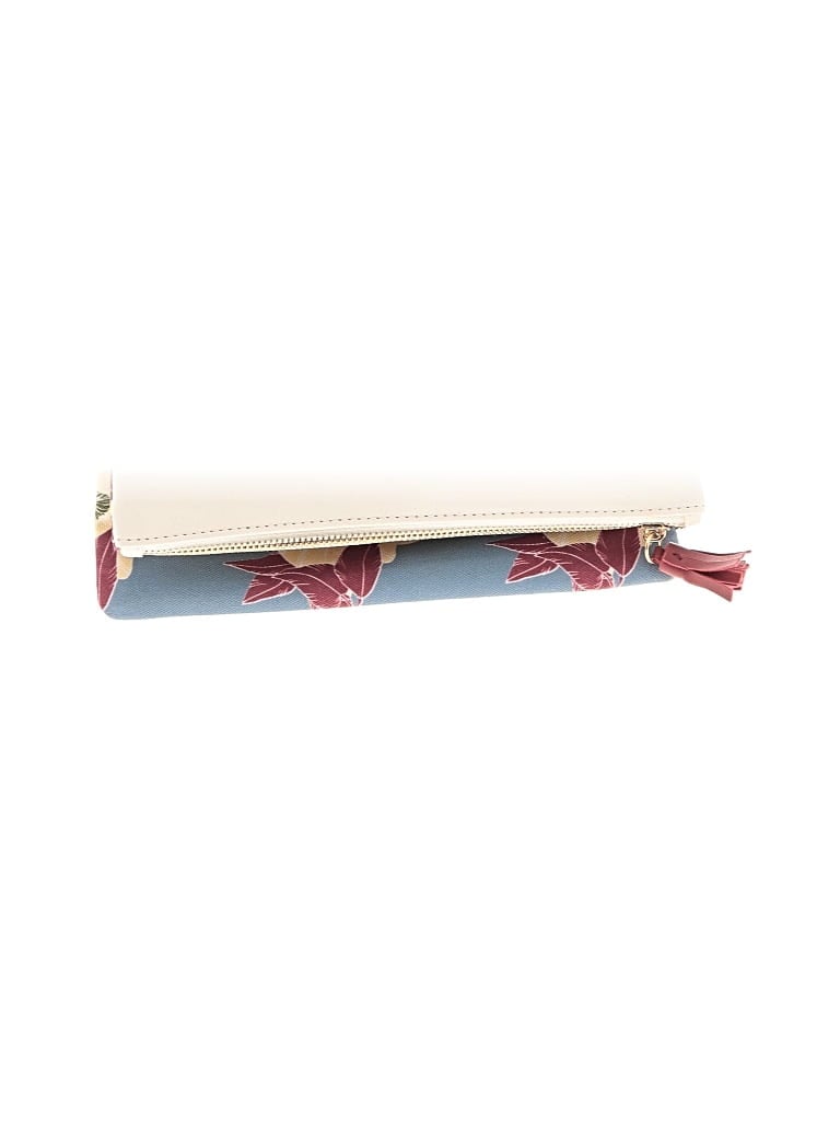 Click to view more detailed imagery on our partner's website Pre-owned Rachel Pally Clutch In White