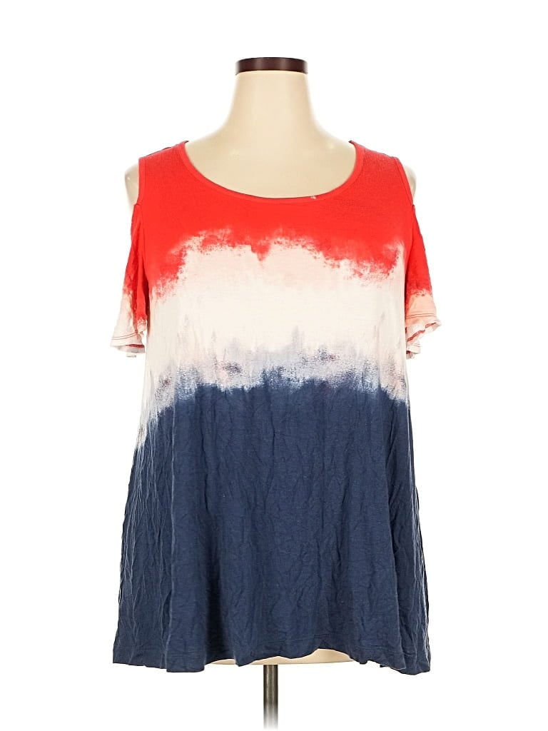 Click to view more detailed imagery on our partner's website Pre-owned Lane Bryant Short Sleeve T-shirt In Red