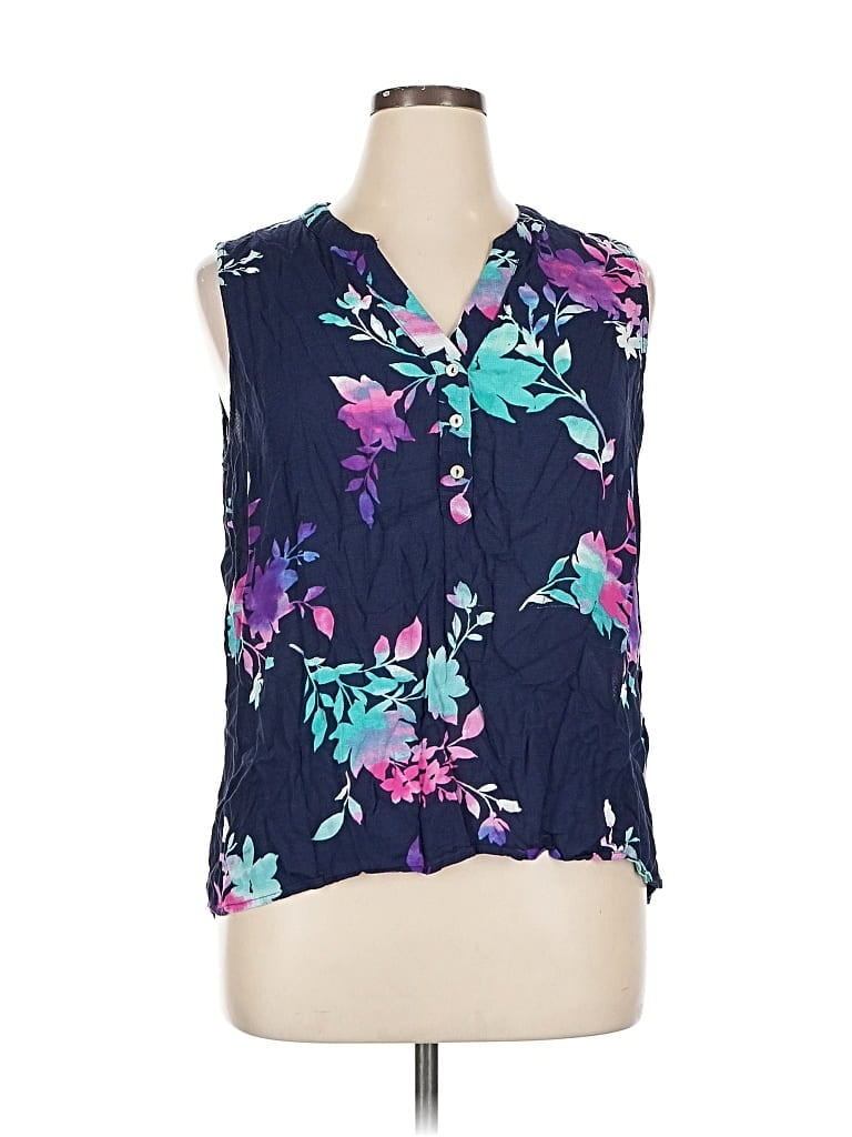 Click to view more detailed imagery on our partner's website Pre-owned Tribal Sleeveless Blouse In Blue