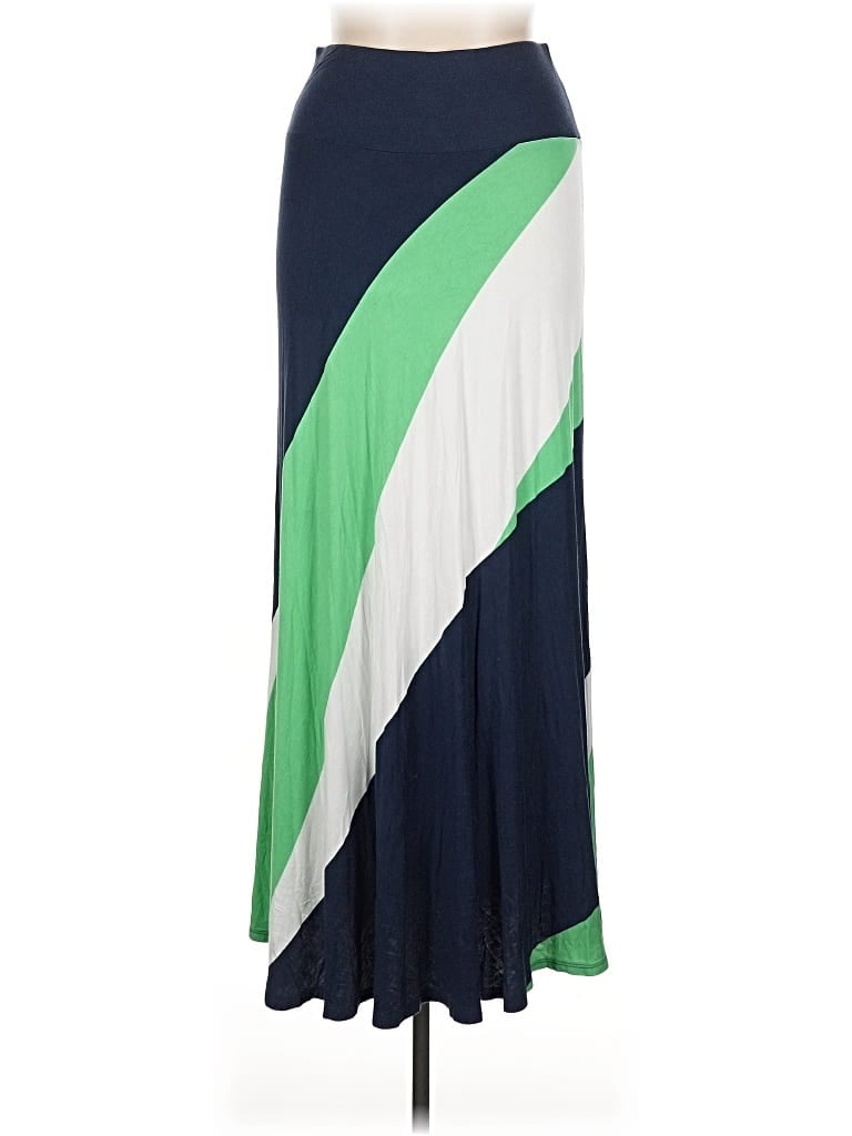 Click to view more detailed imagery on our partner's website Pre-owned Lane Bryant Casual Skirt In Green