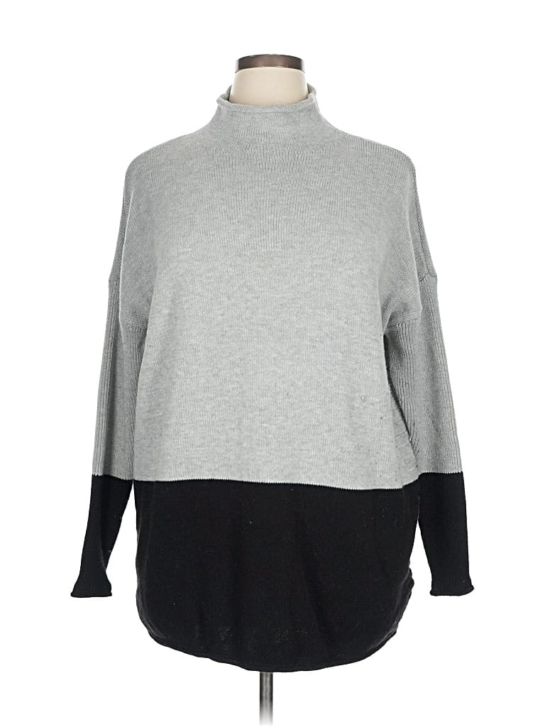 Pre-owned Tahari Turtleneck Sweater In Gray