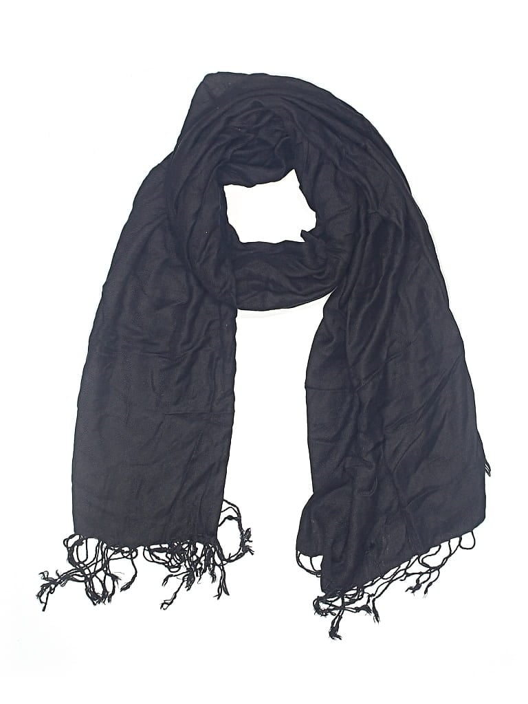 UNBRANDED Pre-owned Scarf In Black