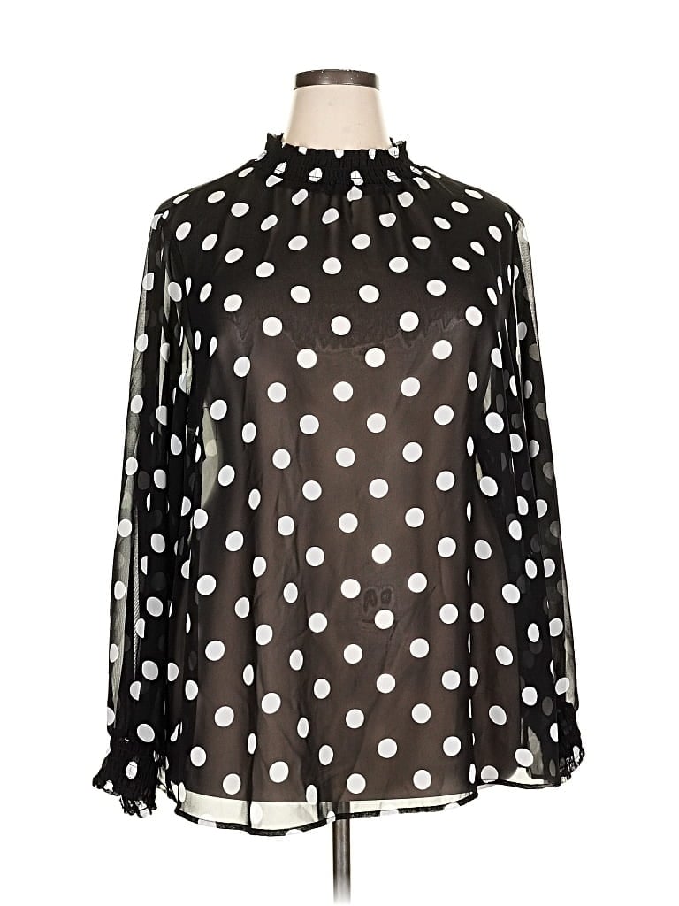 Pre-owned Torrid Long Sleeve Blouse In Black