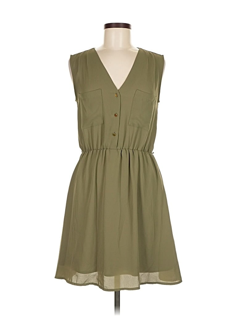 H&M Pre-owned Casual Dress In Green